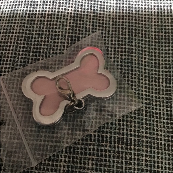 Arcadia Trail Collapsible Bowel.Brand New Comes with a mini frame for key chain. - Picture 7 of 9